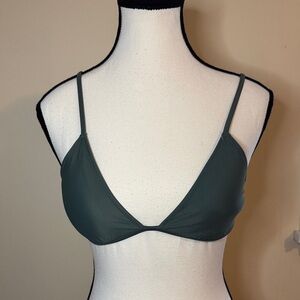 Aerie women’s green solid triangle bikini medium